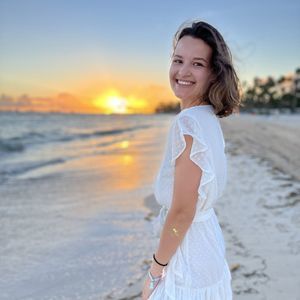 Meet your Posher, Anne-laurie